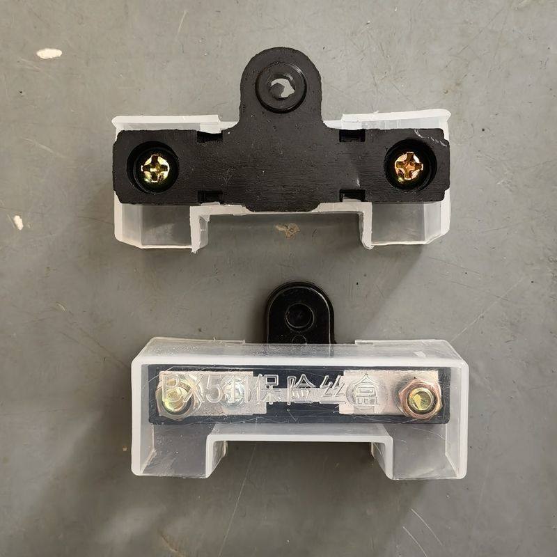 五征农用三轮五轮车型0056107电源总保险511保险盒保险丝线路,汽车用品/电子/清洗/改装,汽车防虫网,淘宝优惠券,粉丝福利购,淘宝优惠卷