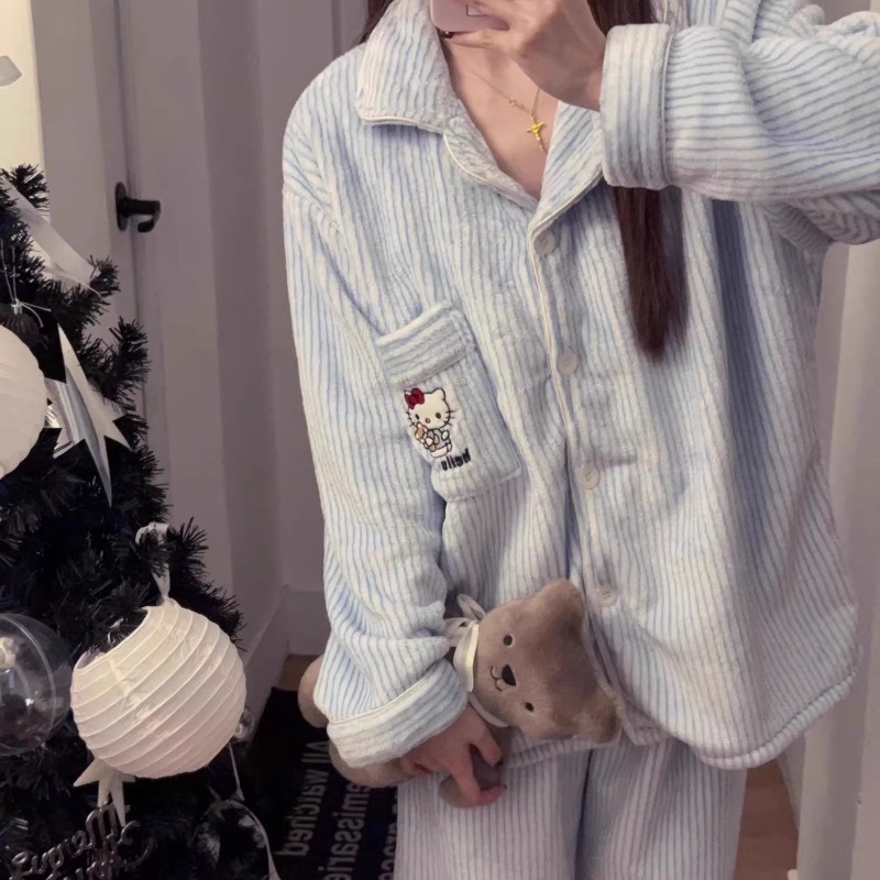 秋冬简约休闲条纹珊瑚绒睡衣女款