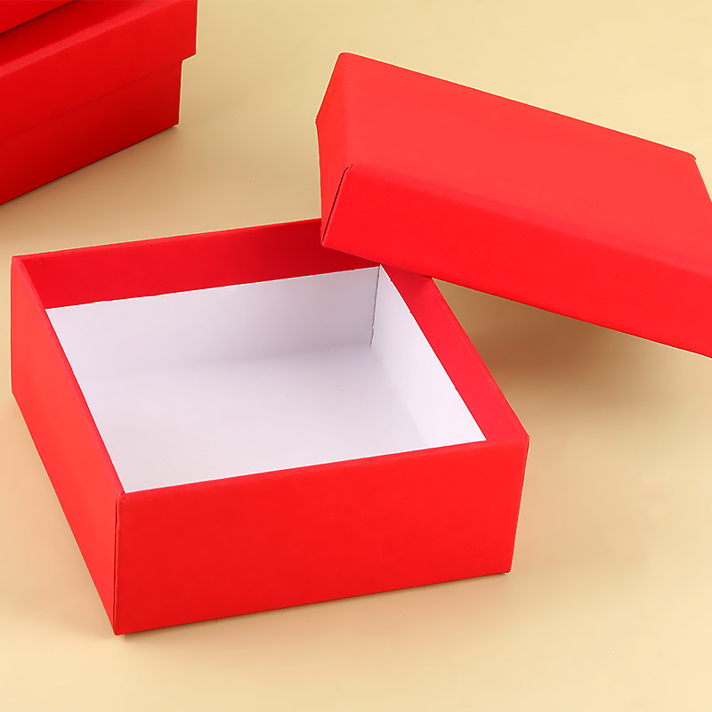 红色高档礼盒带盖收纳盒节日礼品包装盒空盒子卡通高级感红白配色