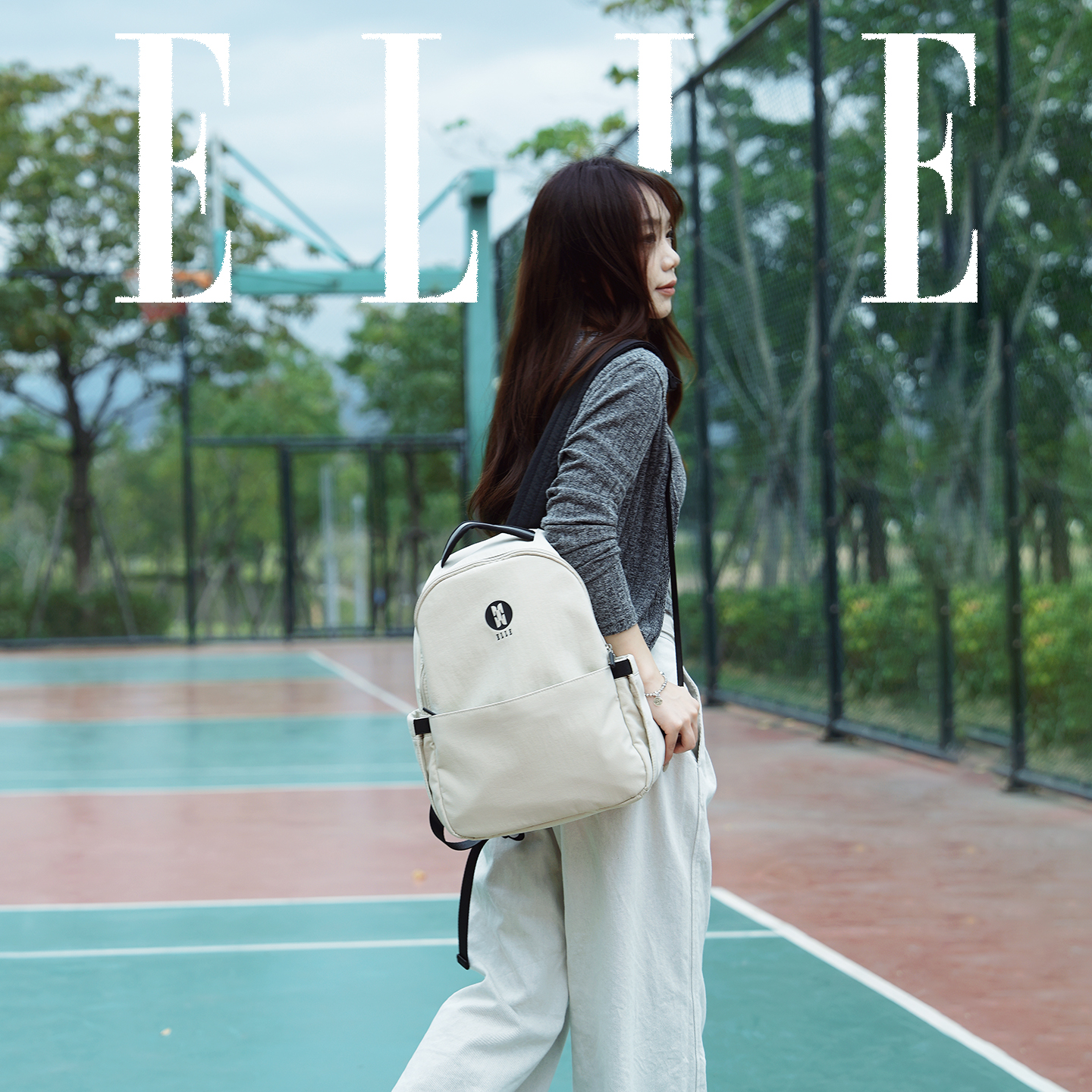 ELLE新款双肩包书包轻便电脑运动包大学生休闲时尚潮流包包女舒适