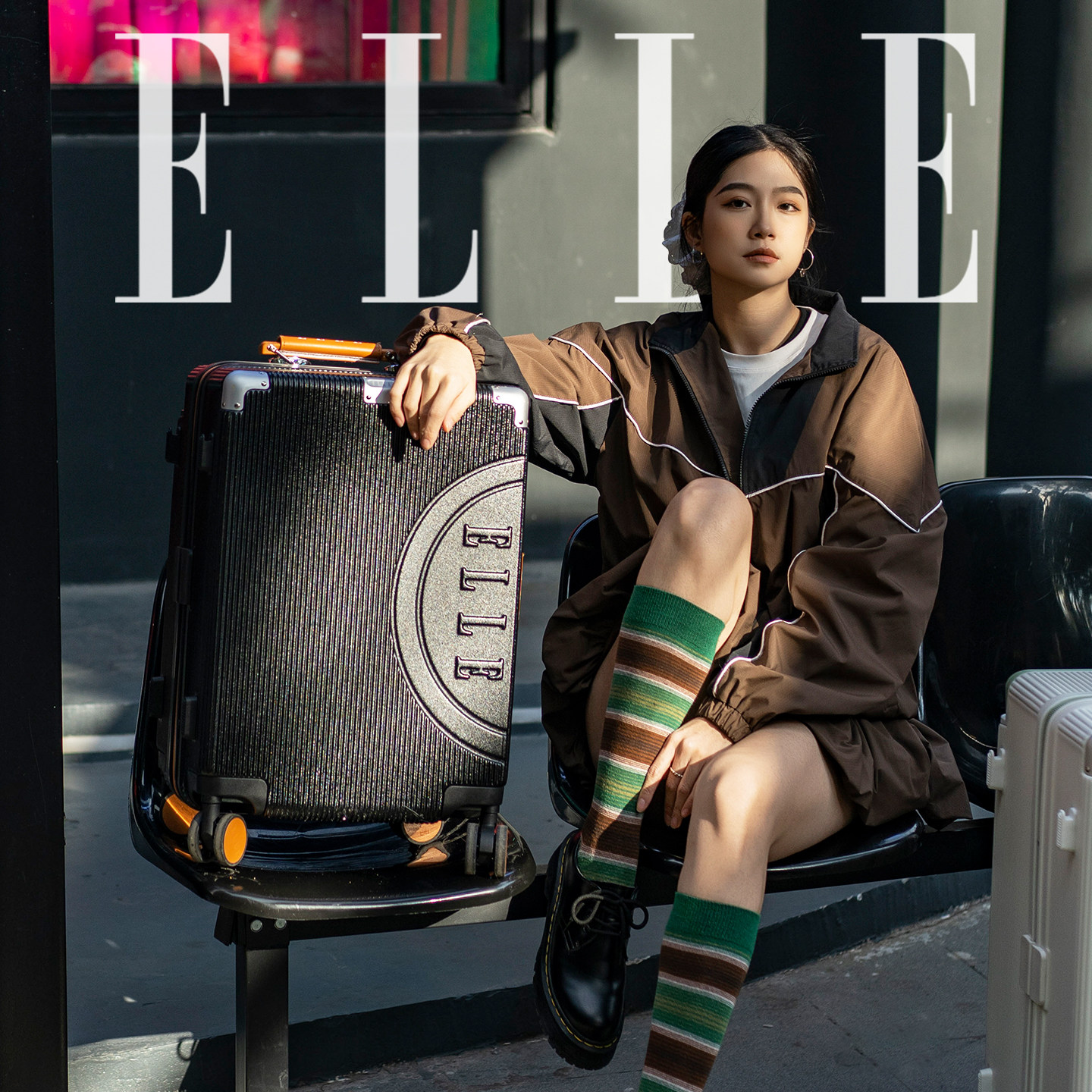 ELLE塑框宽拉杆行李箱撞色时尚拉杆箱大容量旅行箱女出国密码箱子