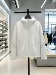 Li Ning Outdoor Cf Sports Windbreaker for Men and Women 2026 Autumn Windproof and Water-Repellent Loose Protective Jacket Afyw025