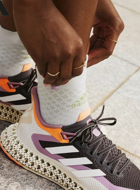 阿迪达斯4DFWD 2 W女子女子跑步鞋 GX9269