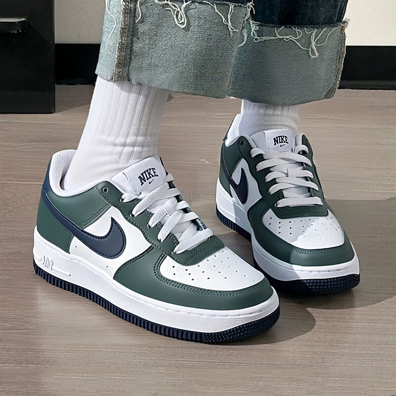 NIKE耐克板鞋女鞋2025年新款AF1空军一号运动鞋休闲鞋HF5178-300