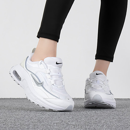 耐克缓震女子系带纯色休闲运动鞋