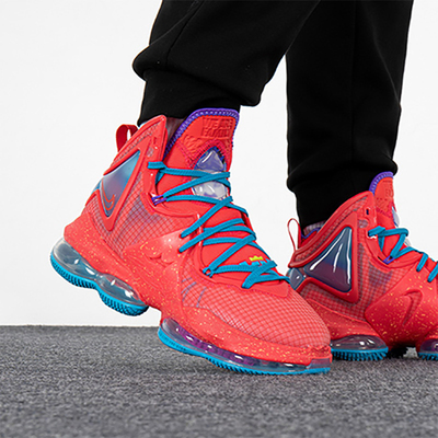 耐克男防滑高帮休闲运动篮球鞋