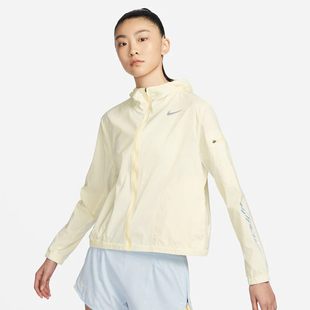 Nike耐克女子轻便型跑步夹克夏新款 744 防晒衣外套反光运动FJ7718