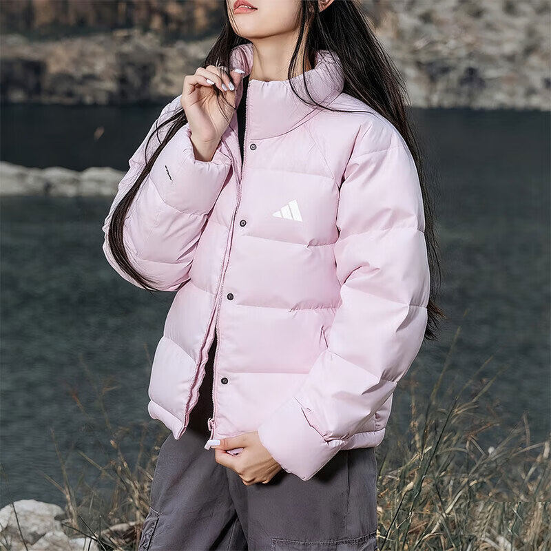 阿迪达斯女装暖芯科技保暖轻薄运动宽松600蓬鸭绒羽绒服KH3976