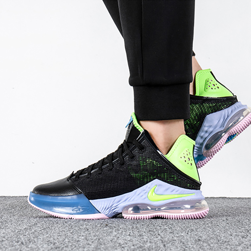 耐克男子缓震低帮休闲运动篮球鞋