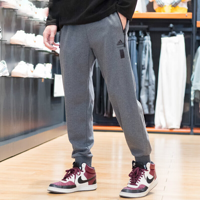 阿迪达斯 adidas运动裤休闲裤武极系列针织小脚裤长裤IA8116