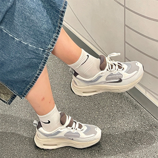 Nike耐克女鞋 Air Max 复古百搭休闲鞋气垫缓震跑步鞋DZ4707-001