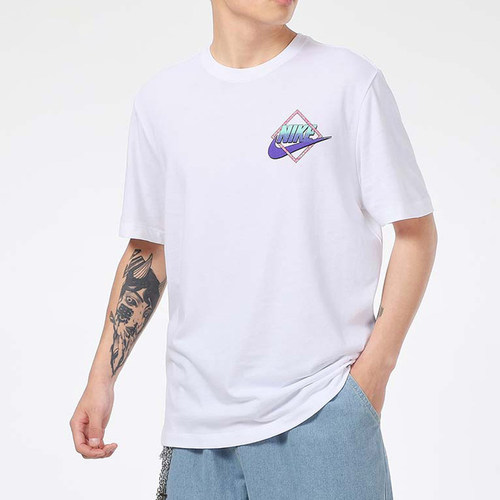 Nike耐克男2022夏季新款休闲短袖