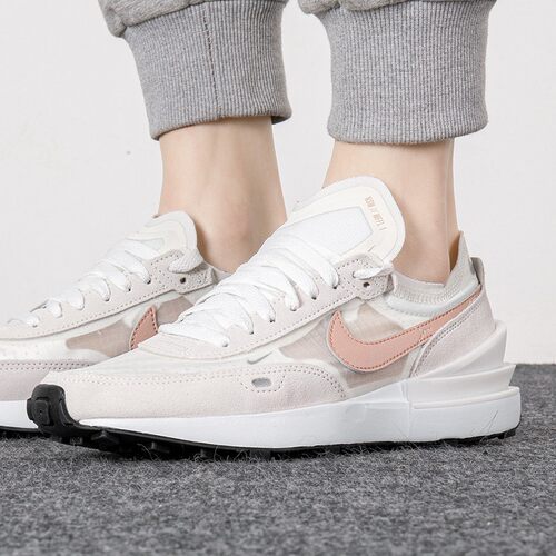 Nike耐克女跑步鞋低帮百搭