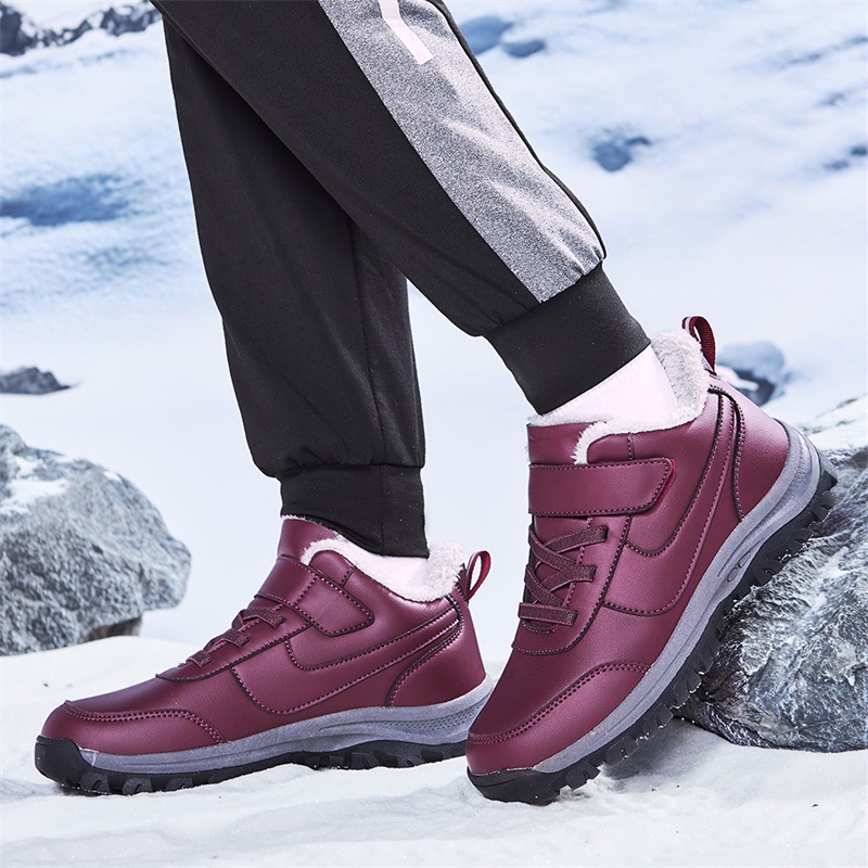 高帮全皮面防水棉鞋加厚老人鞋女