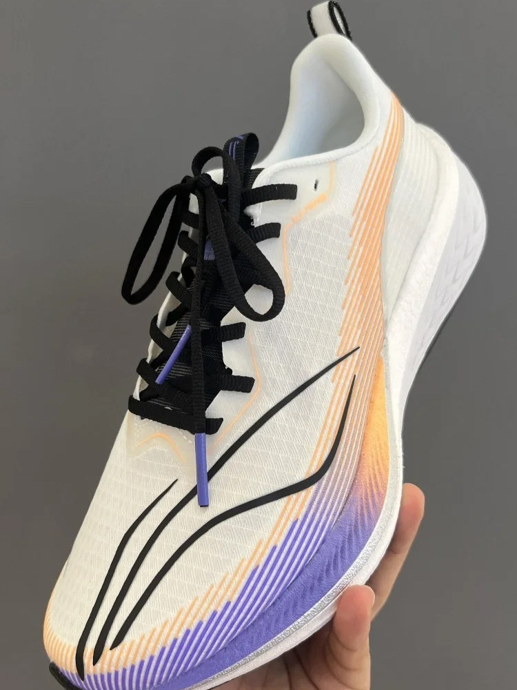 李宁赤兔6PRO跑步䨻科技男子轻量高回弹竞速中考体测跑鞋ARMT043