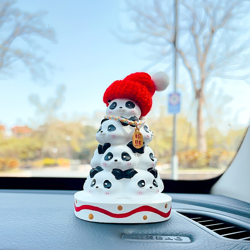 新年可爱熊猫派对车载香薰汽车摆件中控台装饰老外朋友手工礼物