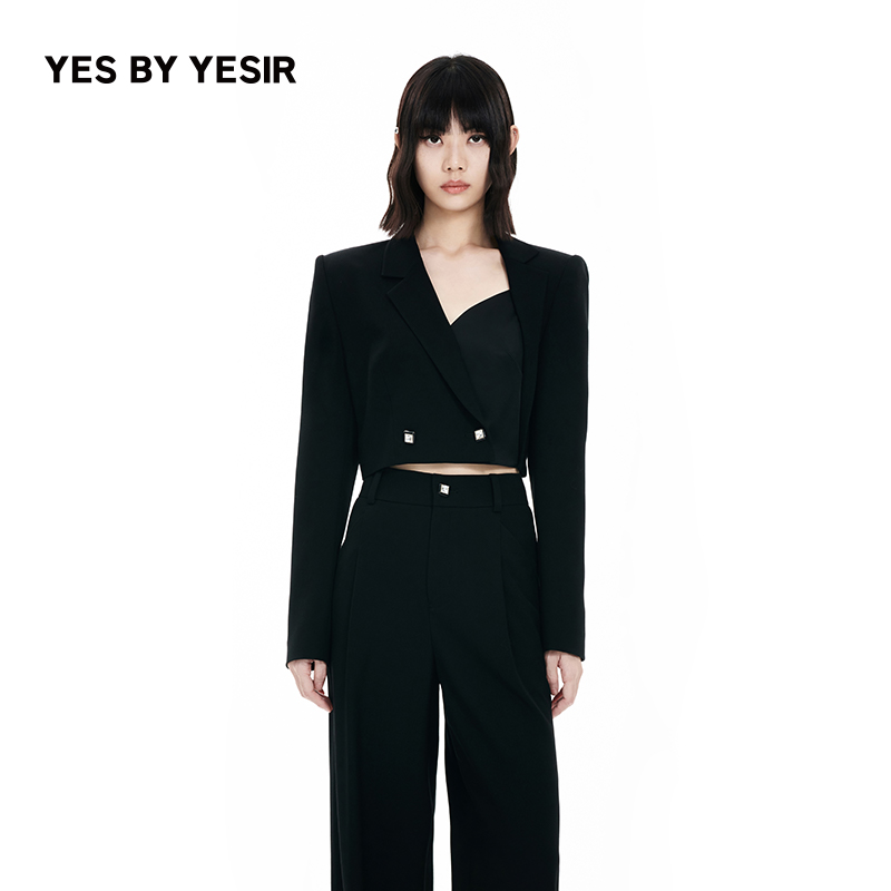 女杀手轻解构短款西服外套