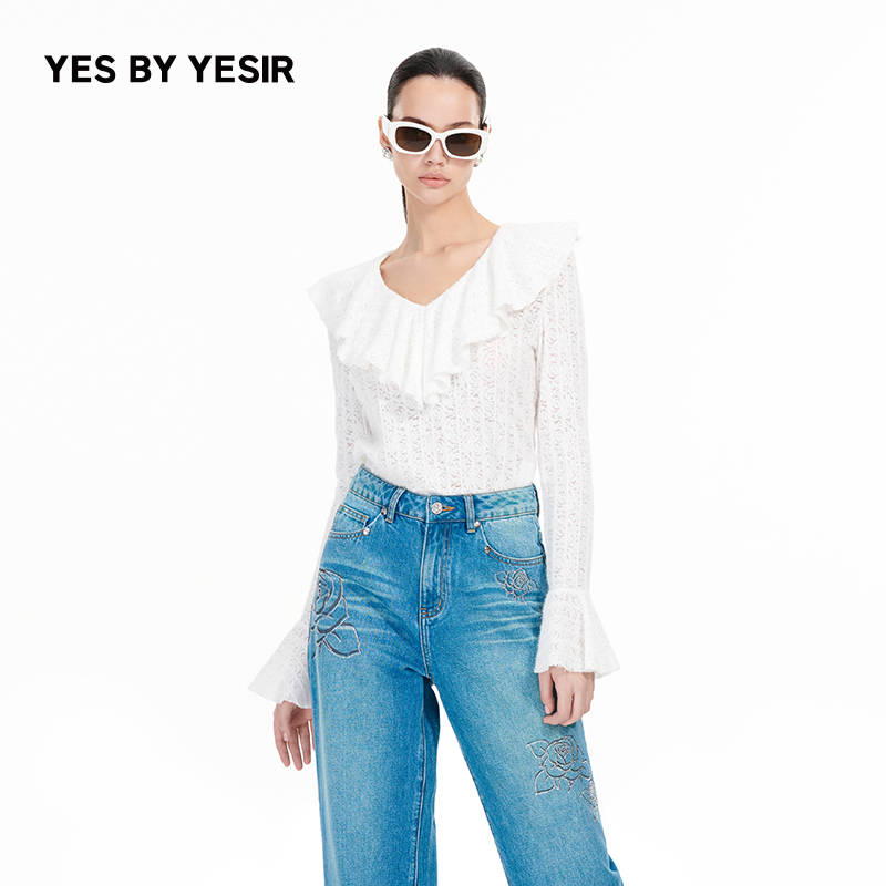 白玫瑰提花荷叶领蕾丝上衣