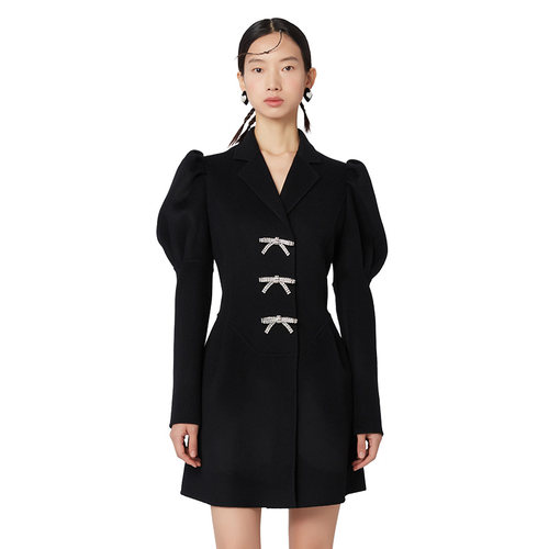 叶谦原创设计新品法式泡泡袖大衣