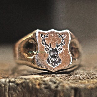 纯银戒指猎鹿人胜利者情侣对戒定制图案盾牌外形做旧复古银饰原创