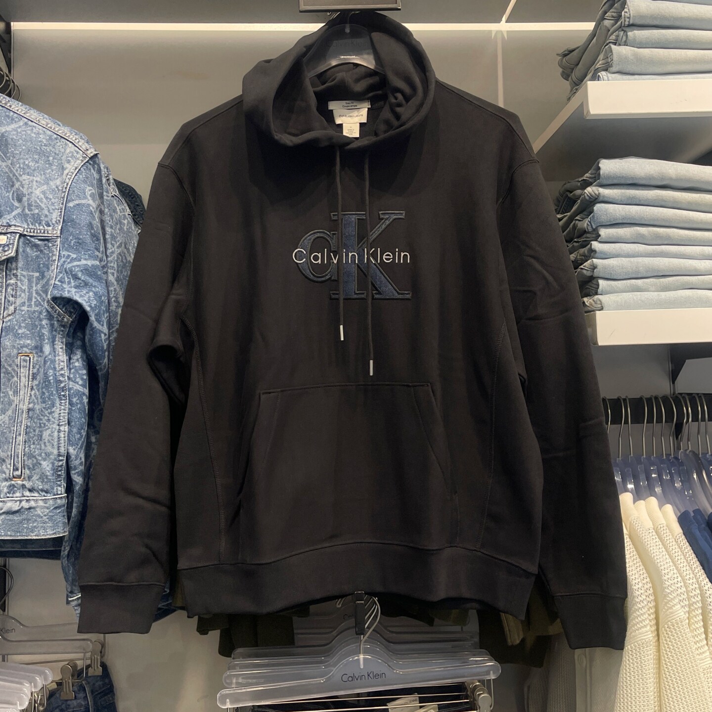 CK男士潮流宽松刺绣连帽套头卫衣