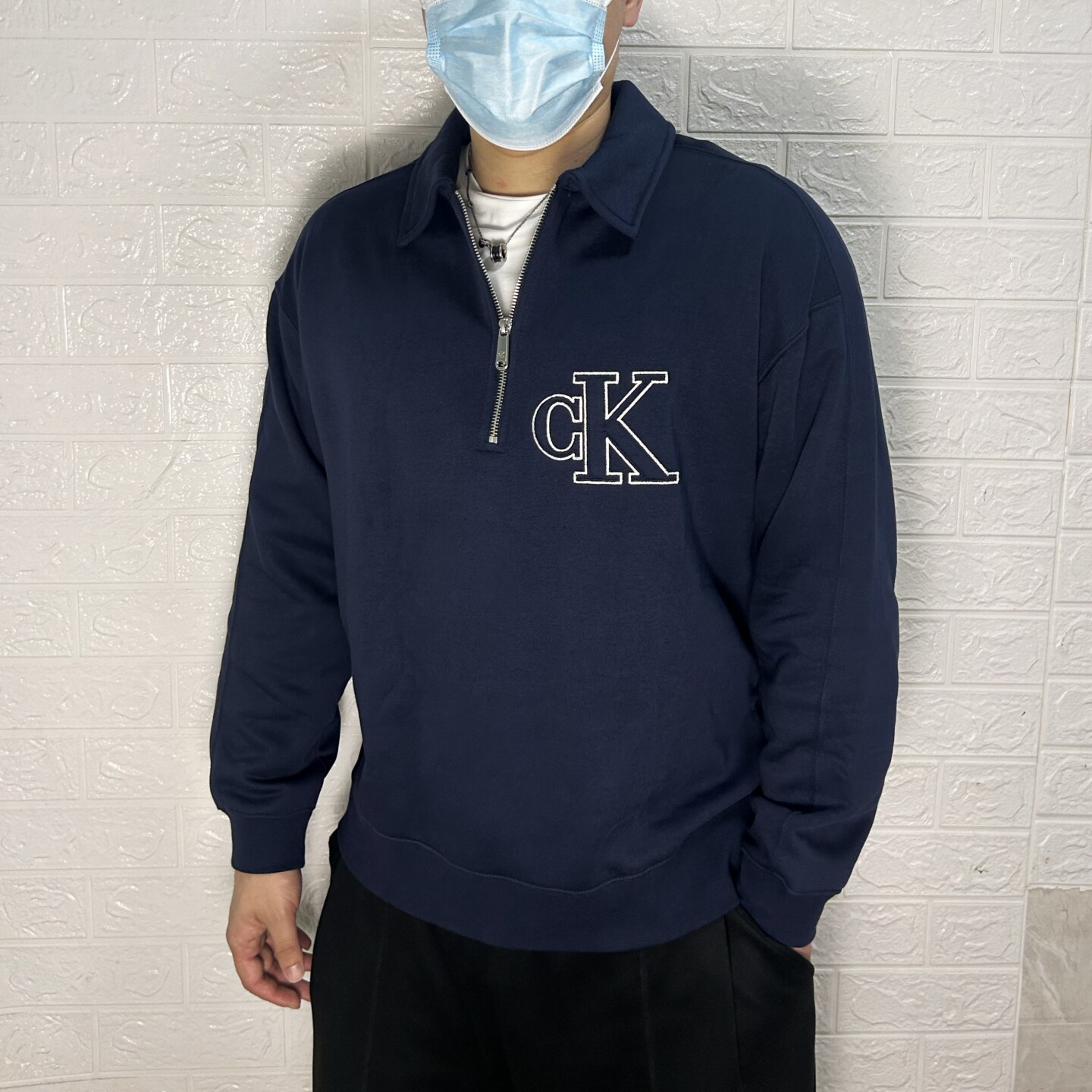 26春季新款CK Calvin Klein 男士休闲时尚百搭翻领半拉链套头卫衣