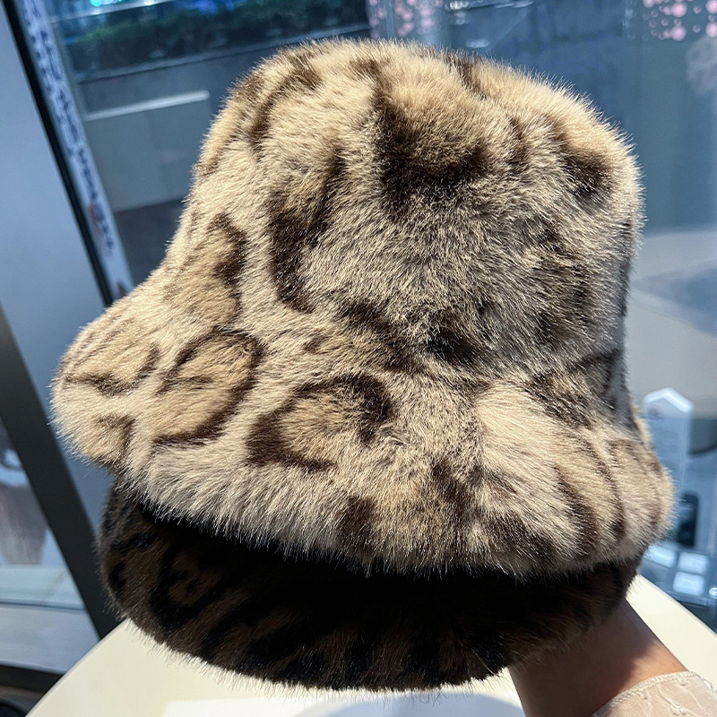 豹纹毛绒渔夫帽秋冬保暖