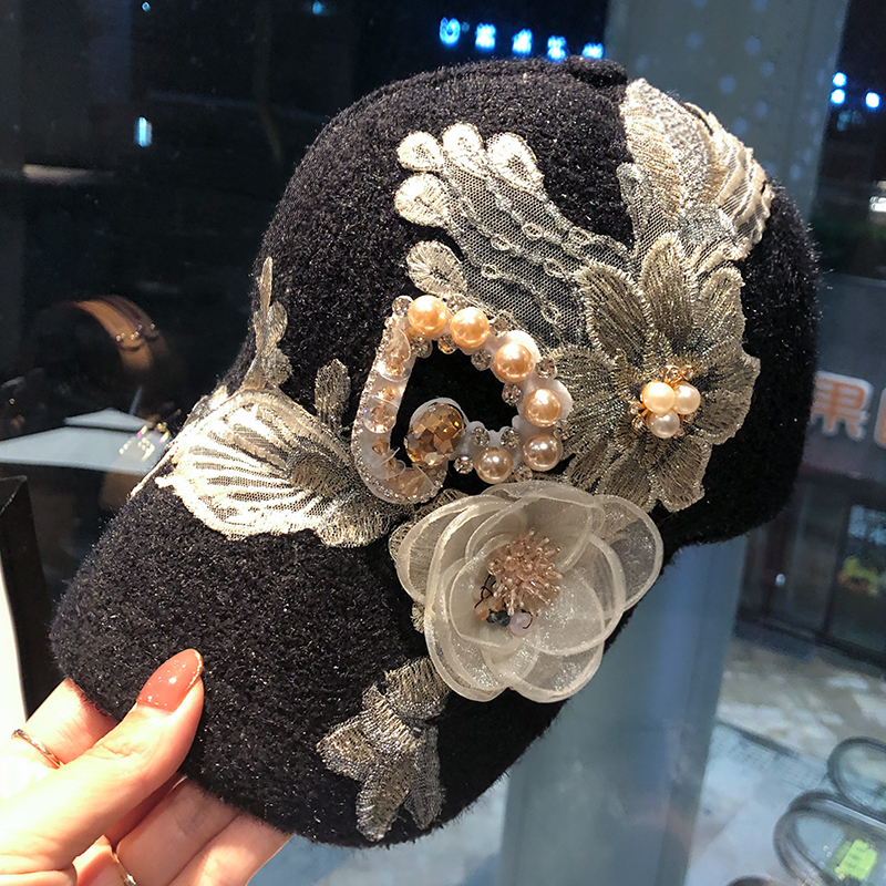 韩系风优雅水钻女士鸭舌帽