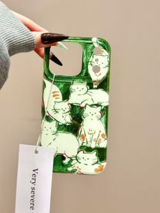 锡纸纹绿色涂鸦橙色斑纹白猫咪适用苹果17promax手机壳16iphone15 · 苹果17pro 绿底橙色斑纹白猫咪