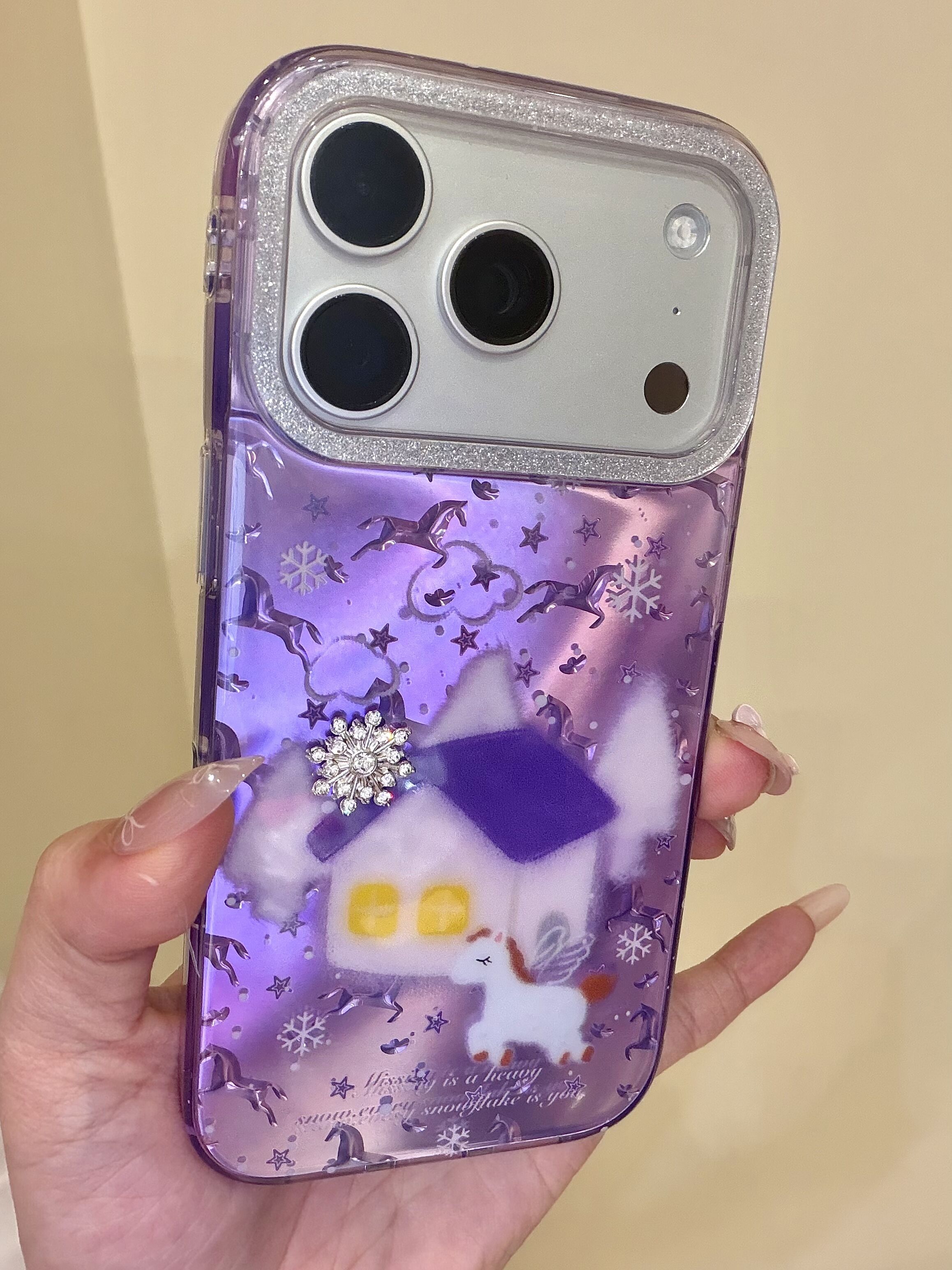 治愈系紫底小屋雪花小马适用于iphone17promax苹果16pr手机壳新款 · 苹果14pro（6.1寸）