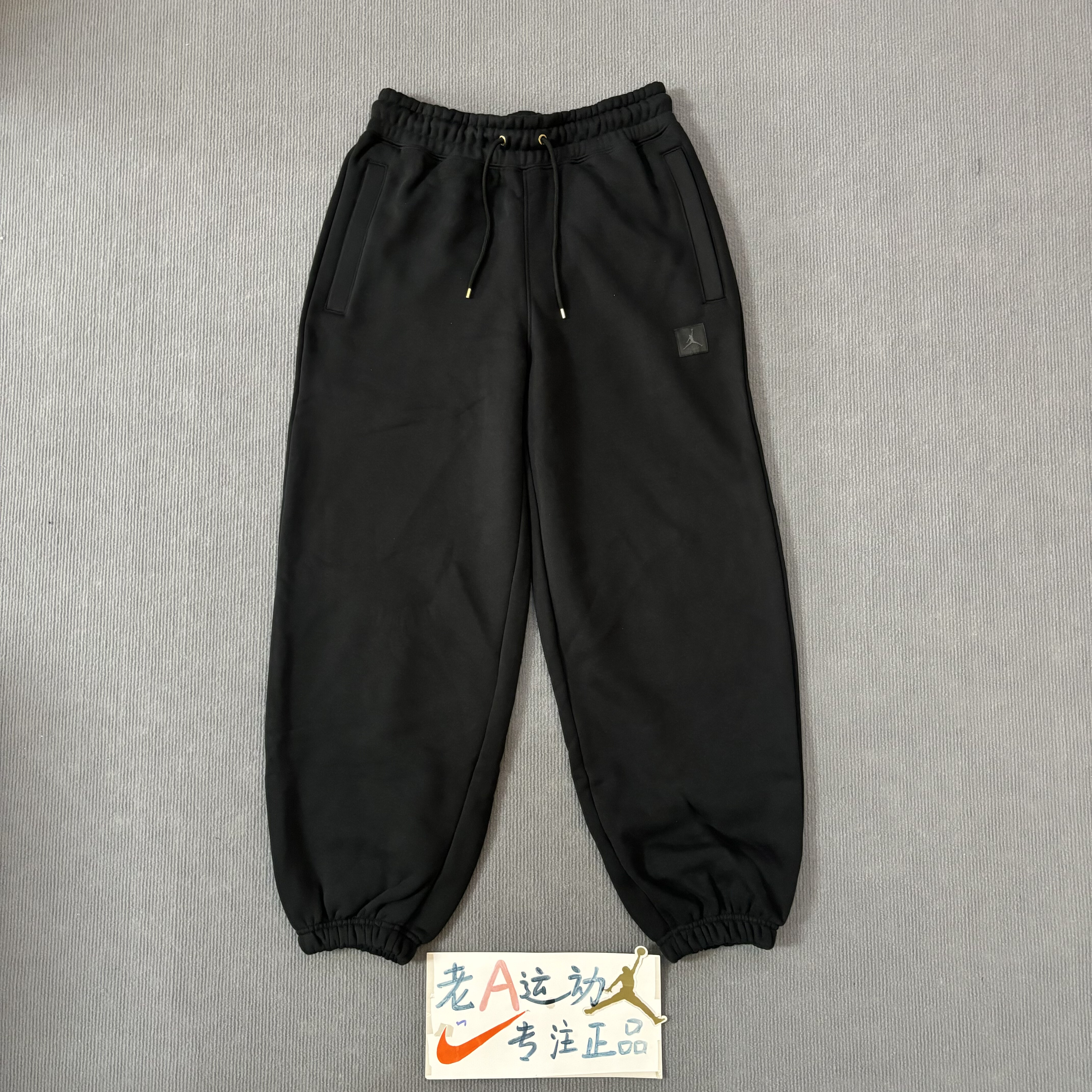 正品Nike/耐克 女子新款秋冬加厚加绒保暖运动休闲长裤FB5114-010