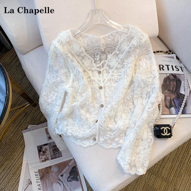 拉夏贝尔/La Chapelle2025年春季新款蕾丝薄款衬衫V领镂空上衣女