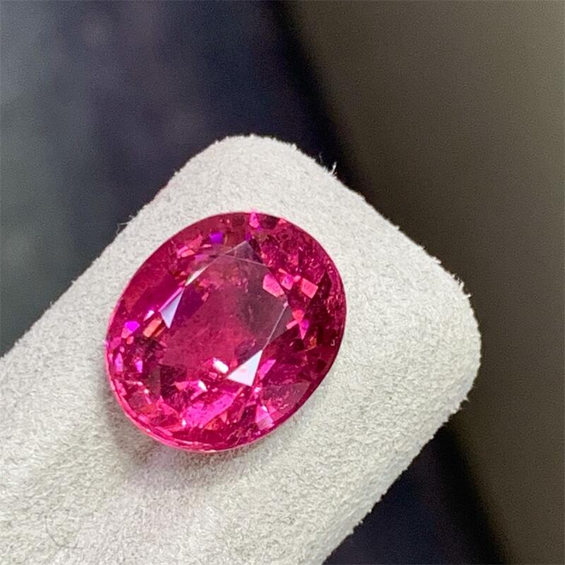 天然碧玺镶嵌裸石椭圆耳钉坠项链18k金火彩闪10.02ct吉尔德证书悠