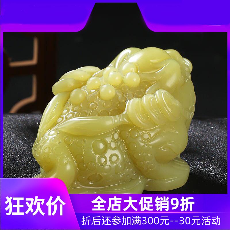 天然黄玉把件辽宁老熟岫玉鸡油黄玉巧雕三脚金蟾手把件摆件mzr