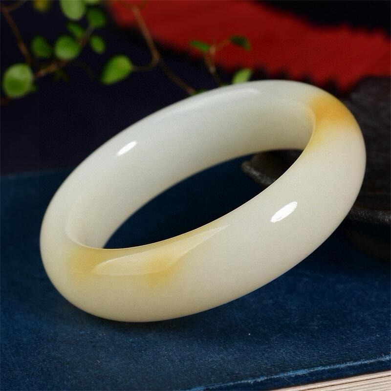 天然新疆和田玉且末糖白羊脂玉手镯55mm油性好细腻老坑料宽镯犹
