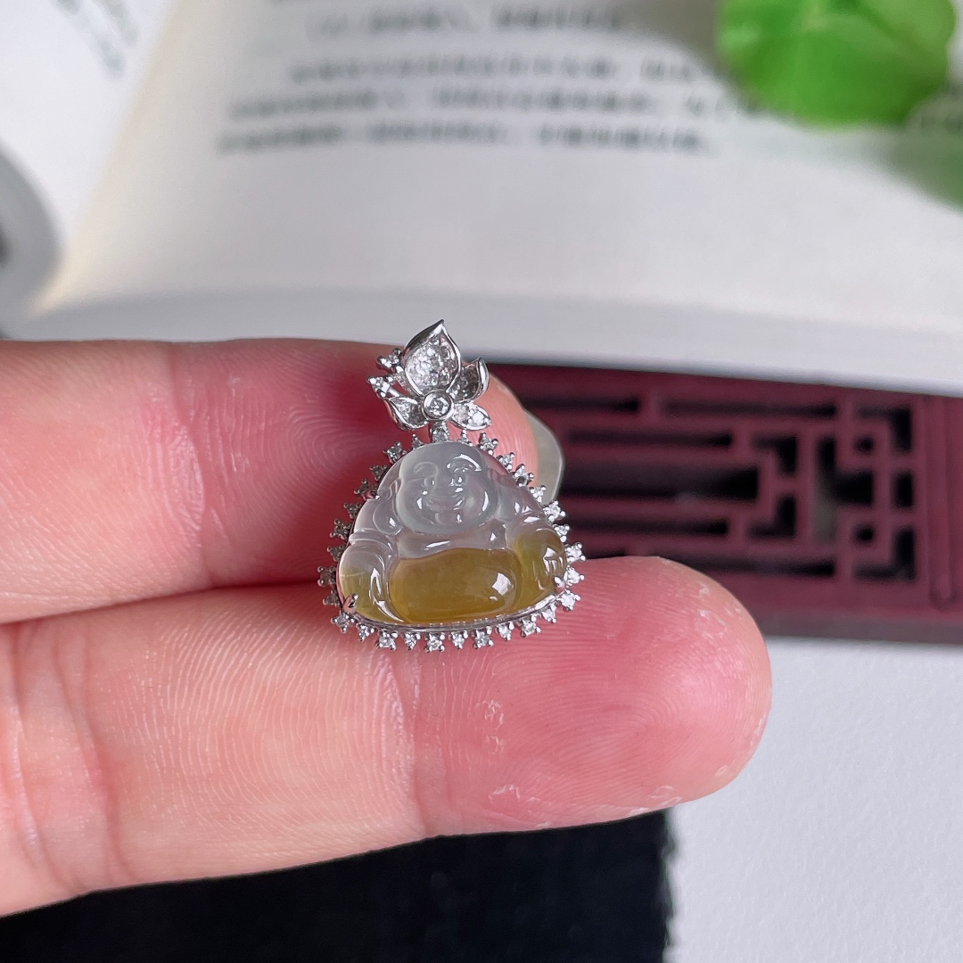 天然缅甸高端翡翠a货18k金冰种飘黄翡佛公吊坠xcbr