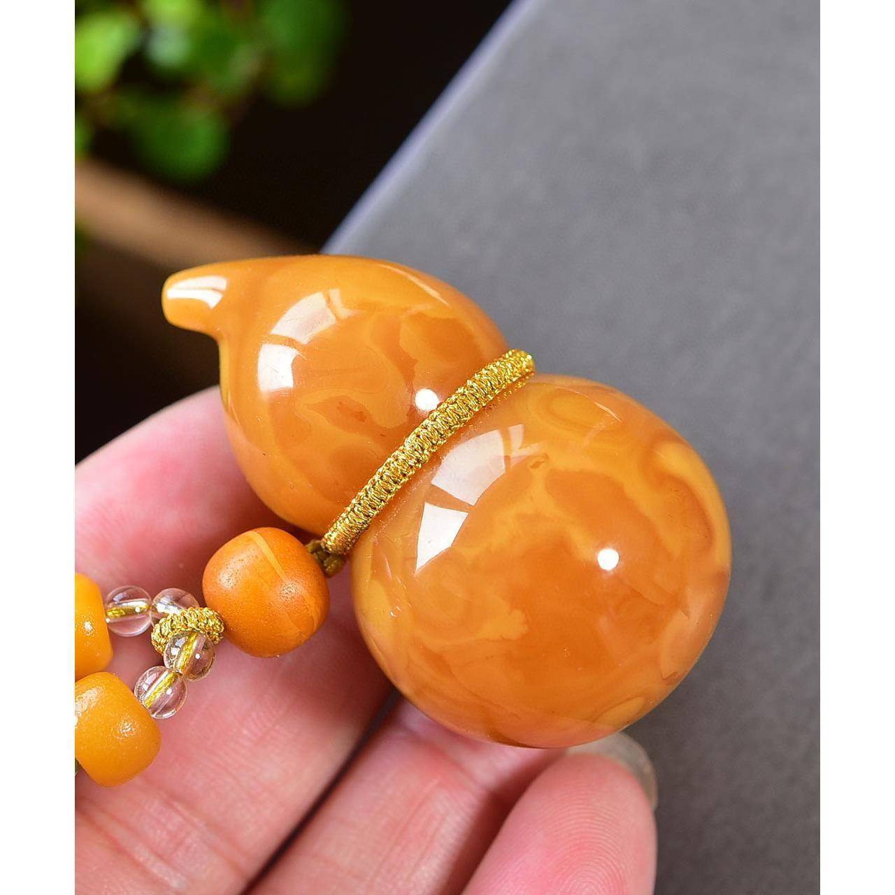 天然俄料鸡油黄老花蜜蜡立体葫芦吊坠项链 满蜜满蜡 总重38克dy0