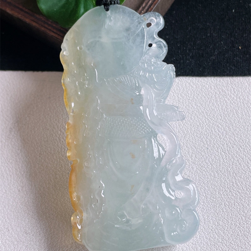 天然缅甸A货翡翠a货正品原矿冰糯种飘黄翡关公吊坠项链58.35g即