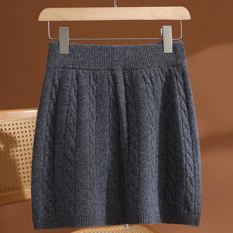 欧美辣妹风麻花针织短裙女秋冬打底羊毛裙修身弹力小伞裙松紧腰