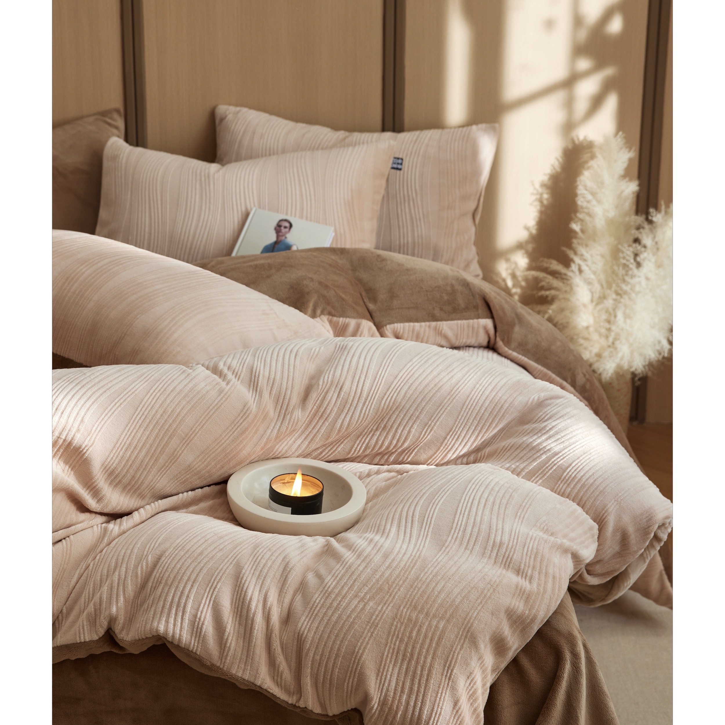 蔷薇岛屿┃高端A类加厚牛奶绒床笠四件套冬季保暖1.2床品被套床单