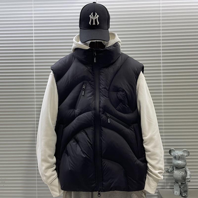 冬季新款立领白鸭绒羽绒马甲男款休闲宽松设计感潮牌百搭无袖坎肩