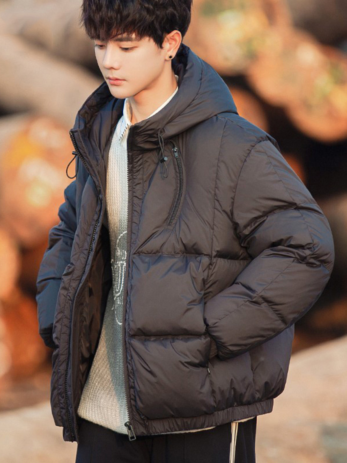 羽绒服男士冬季轻薄款2025年新款青少年男款潮牌短款外套品牌男装