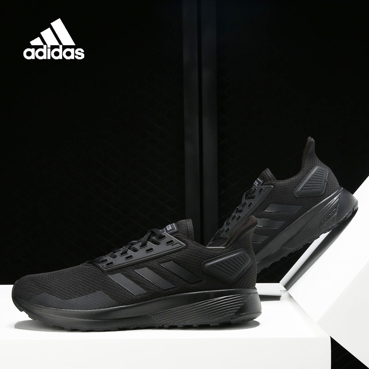 Adidas/阿迪达斯正品2019秋冬新款 男子休闲运动透气跑步鞋B96578