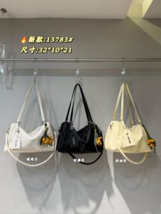 娜飞儿13783新款时尚百搭单肩斜挎包女包手提包包枕头包
