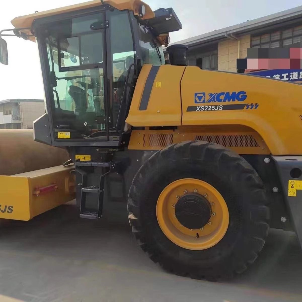 新款徐工XS265H/XS265JS压路机玻璃前挡风左右车门后侧后挡风玻璃