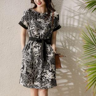 white printed satin Slimming double black waist and Qiao lac