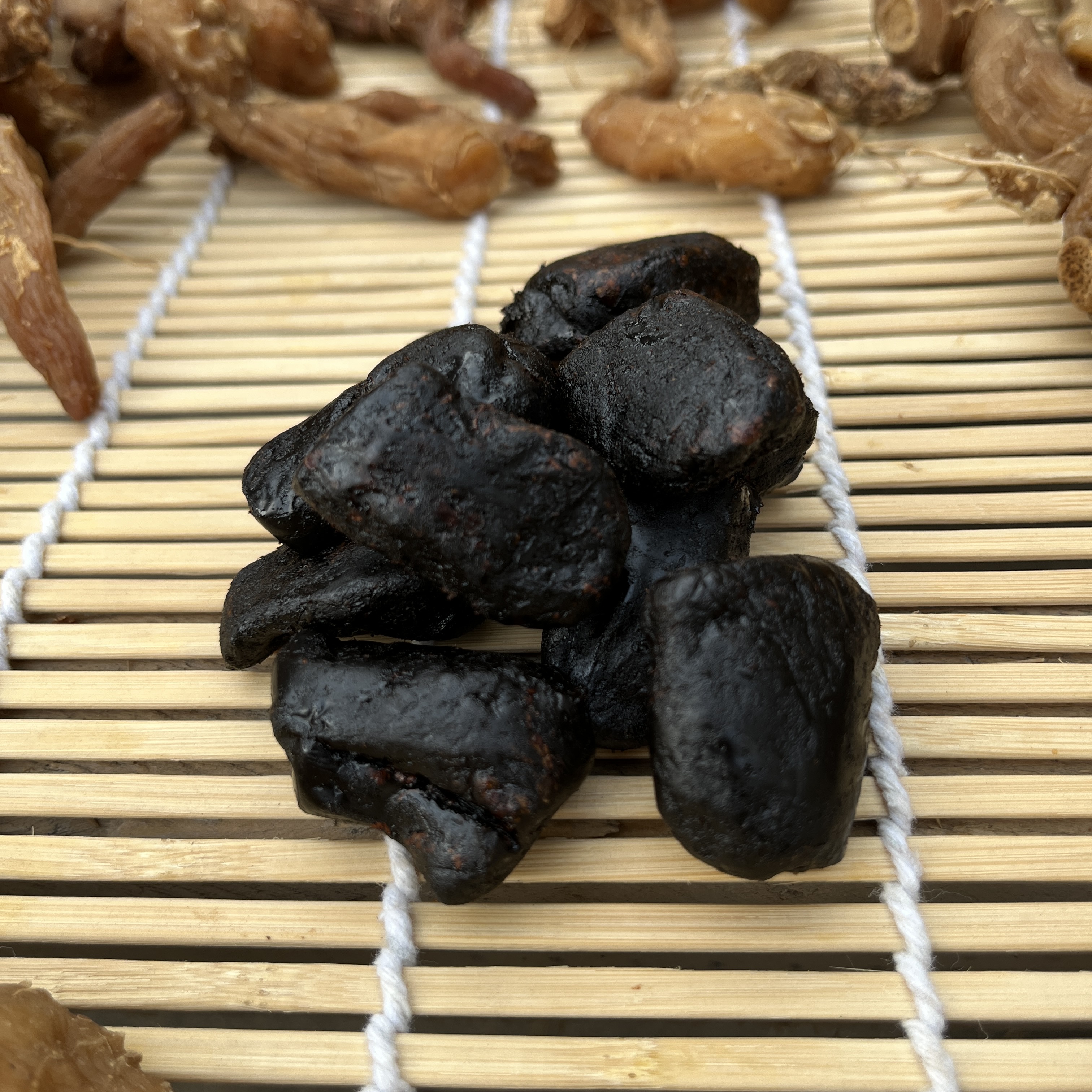 秦岭伏牛山九蒸九晒黄精 软糯香甜