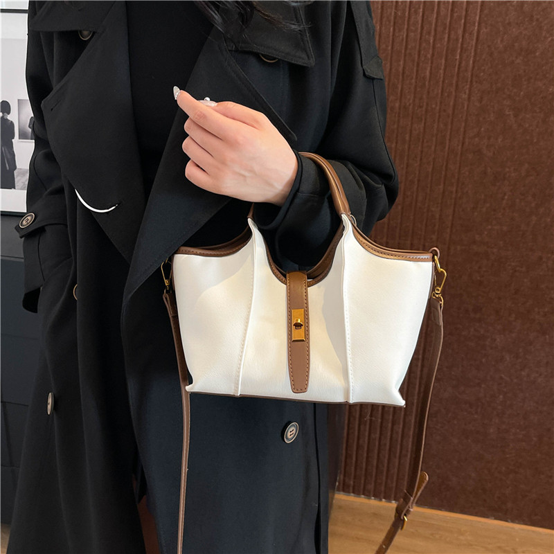 包包女士感斜挎包2024新款韩通用款女包