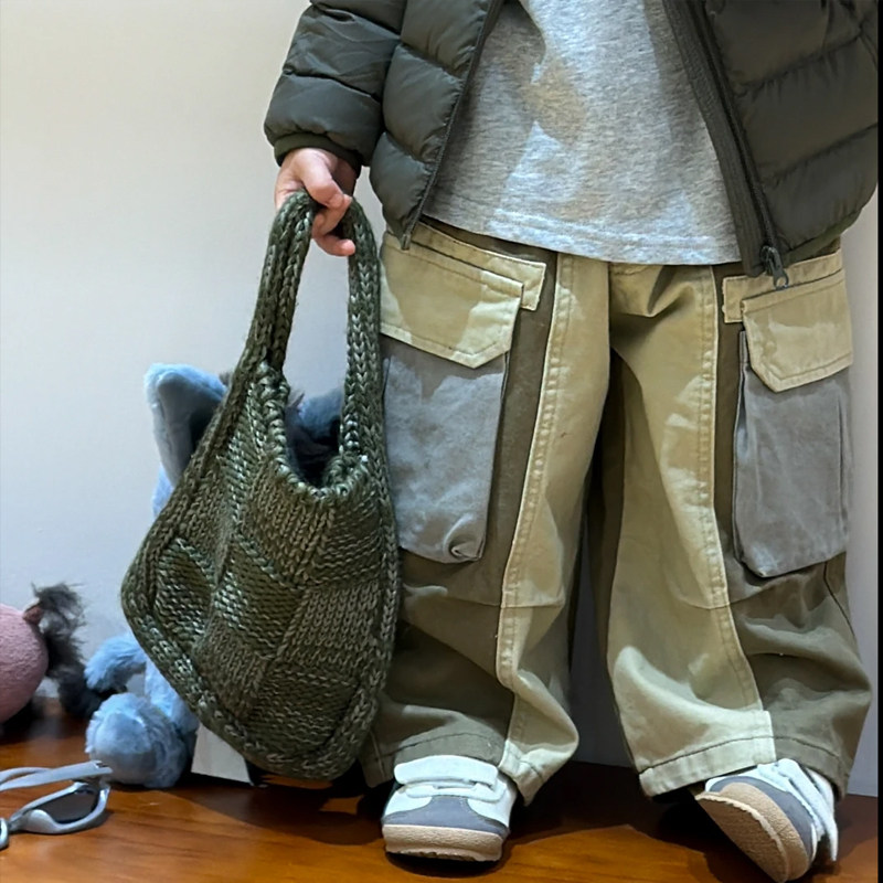高品童装撞色大口袋工装直筒裤