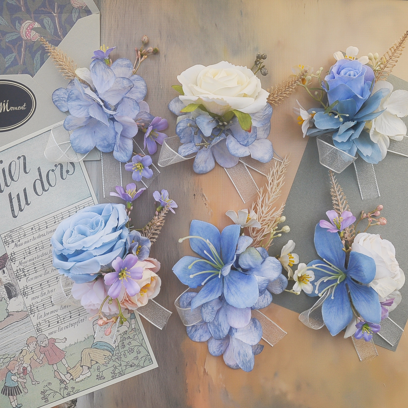 婚礼新郎伴郎胸花新娘伴娘手花